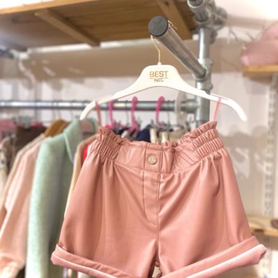 Short simili cuir rose April